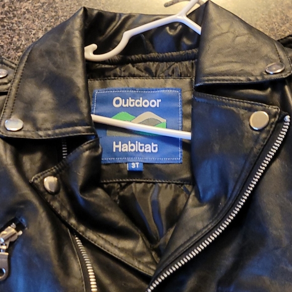 Rare kids biker jacket black leather like - Picture 2 of 6